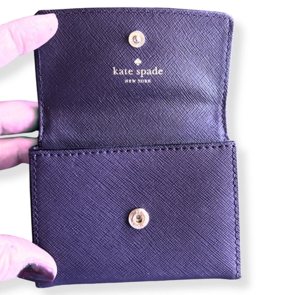 kate spade chic compact